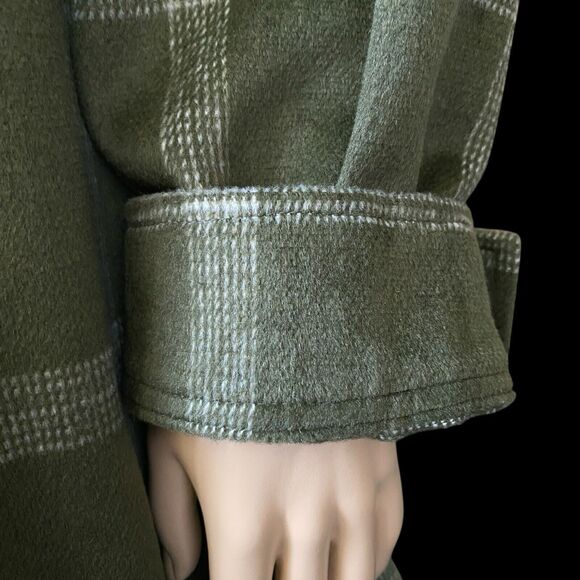 Sonoma Heavyweight Brushed Flannel Shacket Olive Green Plaid Size 2XL women’s - Picture 7 of 14